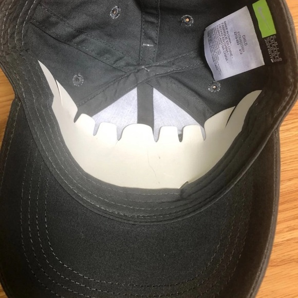 Nike boys hat - Picture 4 of 4